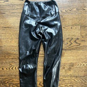 Black leather wilfred free commando legging